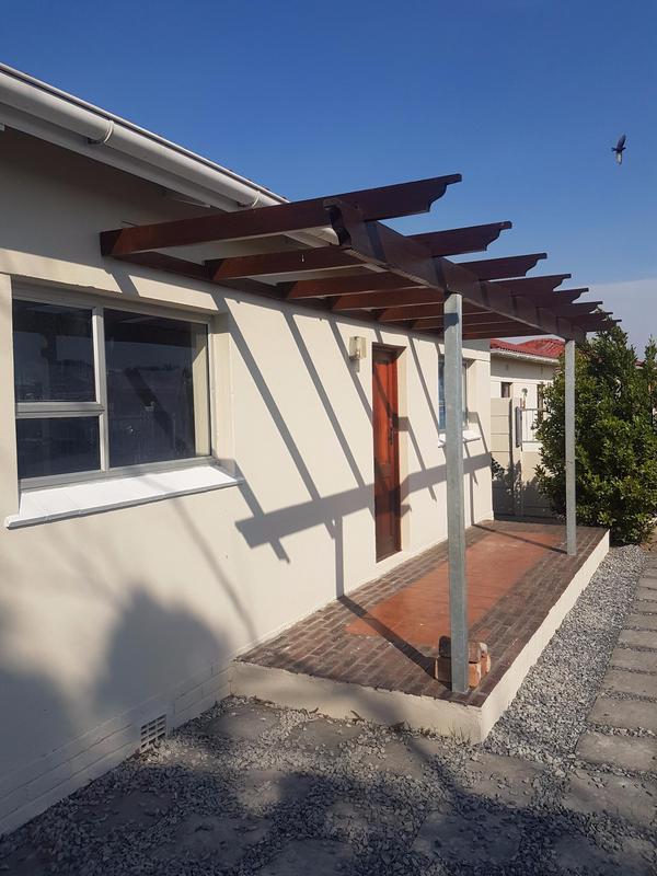 To Let 3 Bedroom Property for Rent in Brooklyn Western Cape